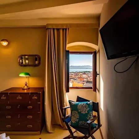 Konukevi Le Tre Caravelle 3*