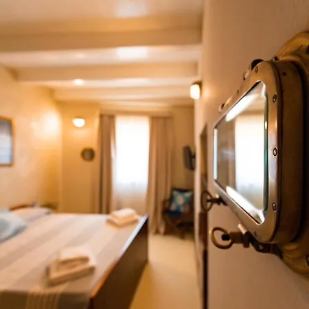 Le Tre Caravelle Maison d'hôtes SantʼAntìoco