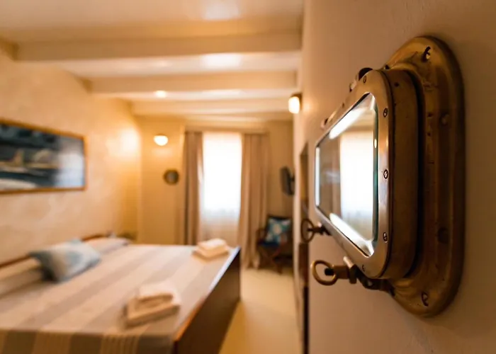 Le Tre Caravelle Affittacamere SantʼAntìoco